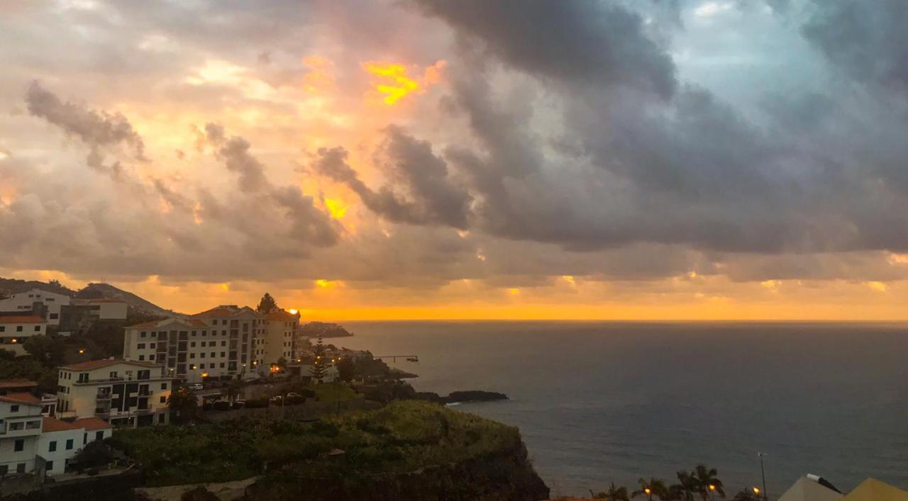 Apartamento Sol&Mar Câmara de Lobos Exterior foto